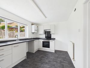 Kitchen- click for photo gallery